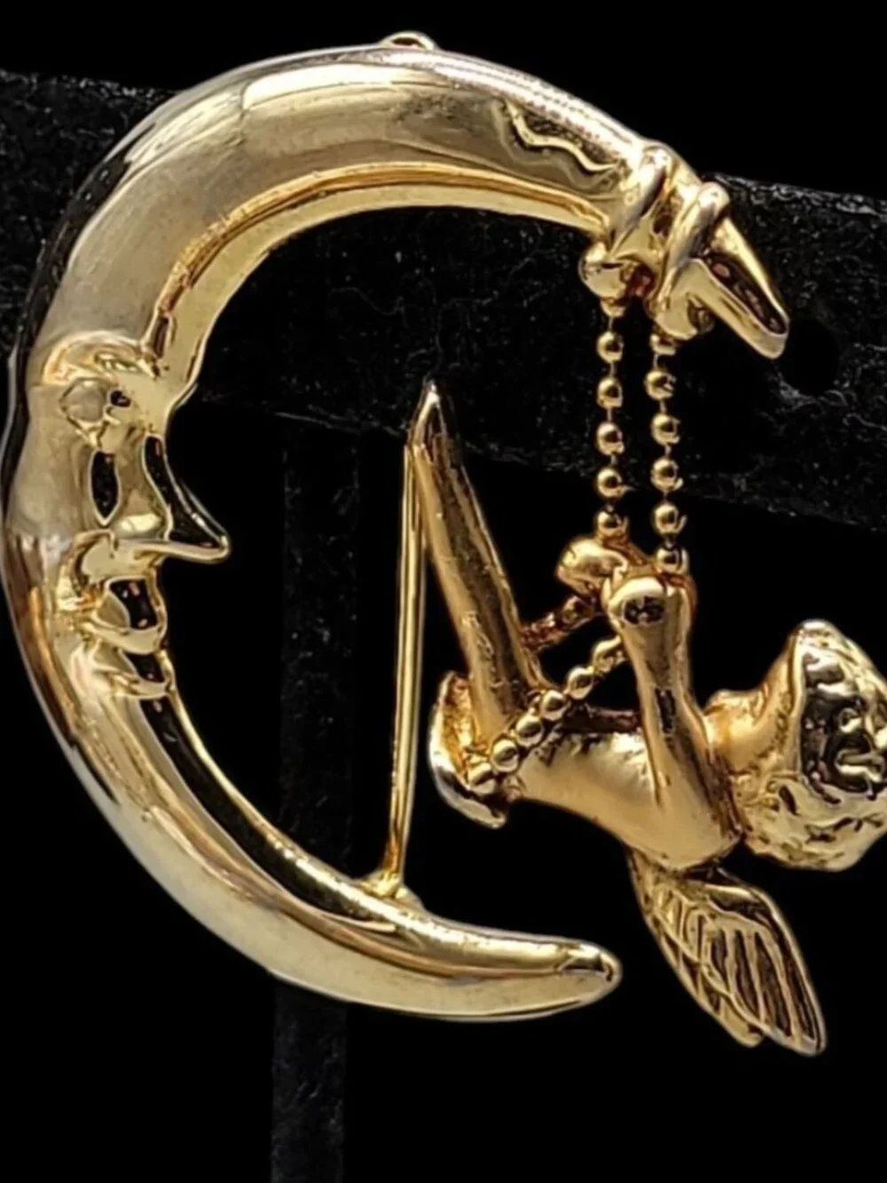 Vintage Danecraft Man on the Moon Brooch Cherub Angel Swinging Gold Tone